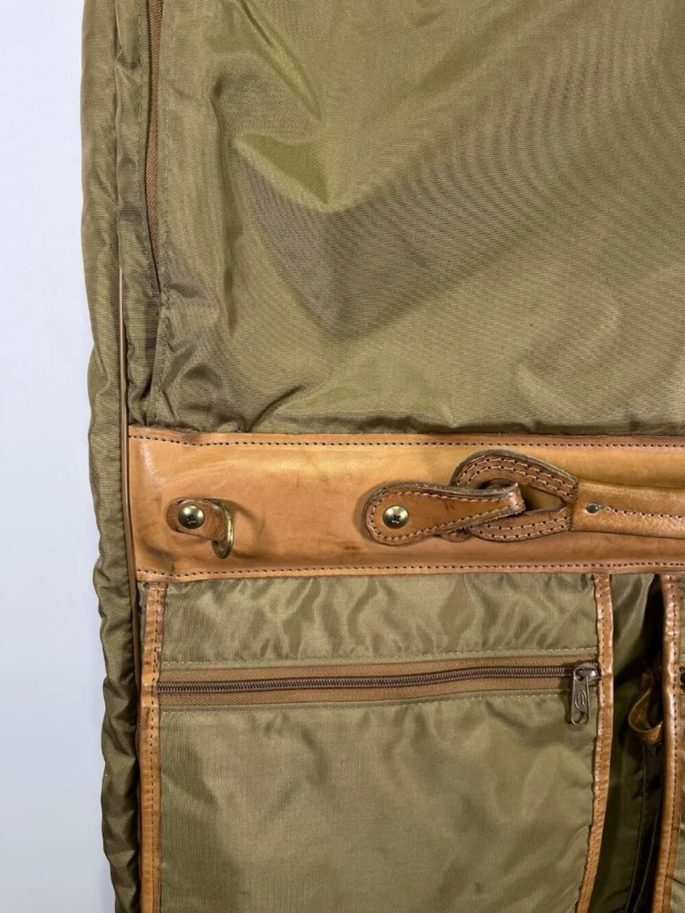 VTG Hartmann Olive Nylon Leather Garment Suit Bag Suit Travel Luggage Hanging